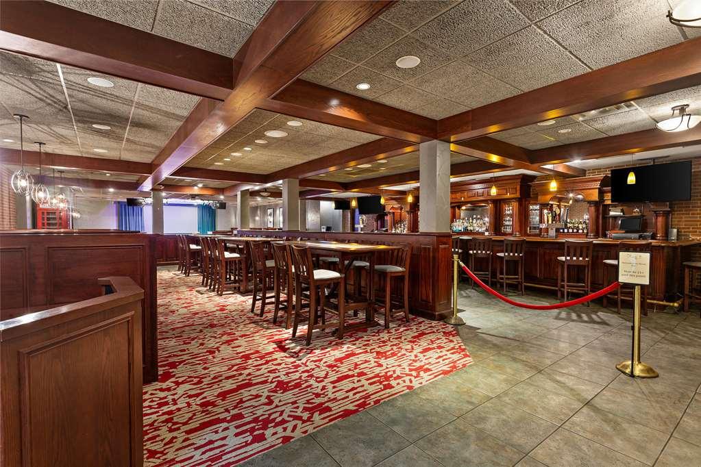 The Clover Hotel, Ascend Hotel Collection サウスベンド レストラン 写真