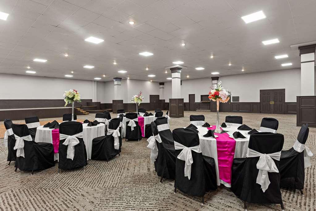 The Clover Hotel, Ascend Hotel Collection サウスベンド 設備 写真